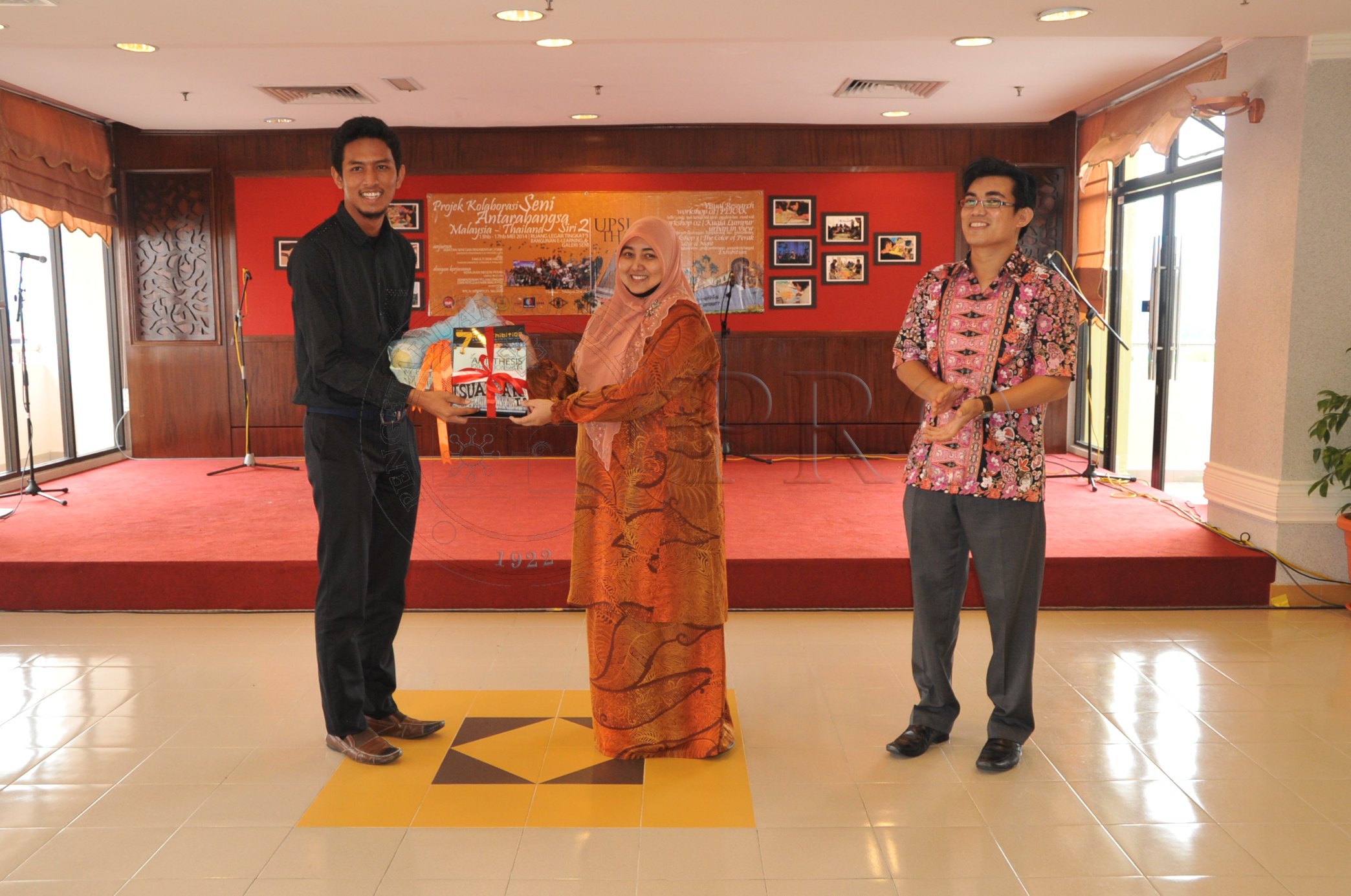 PRO 14 45 THAKSIN PRO 5835